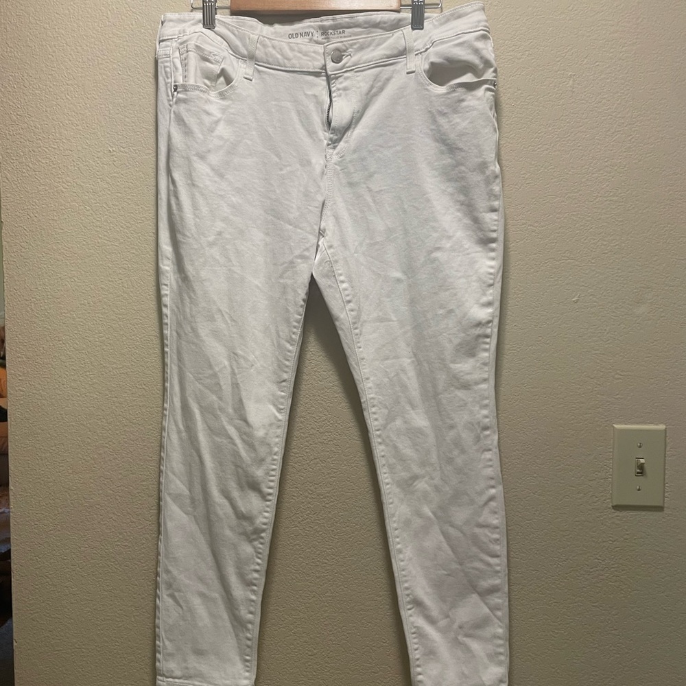 Old Navy White Skinny Jeans